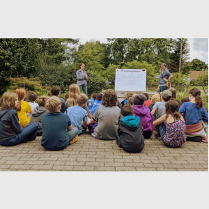 مدرسه طبیعت محور